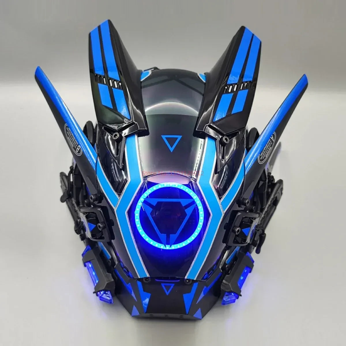 Cyberpunk Helmet Shinobi Mask: Robot Samurai Armor with LED Light
