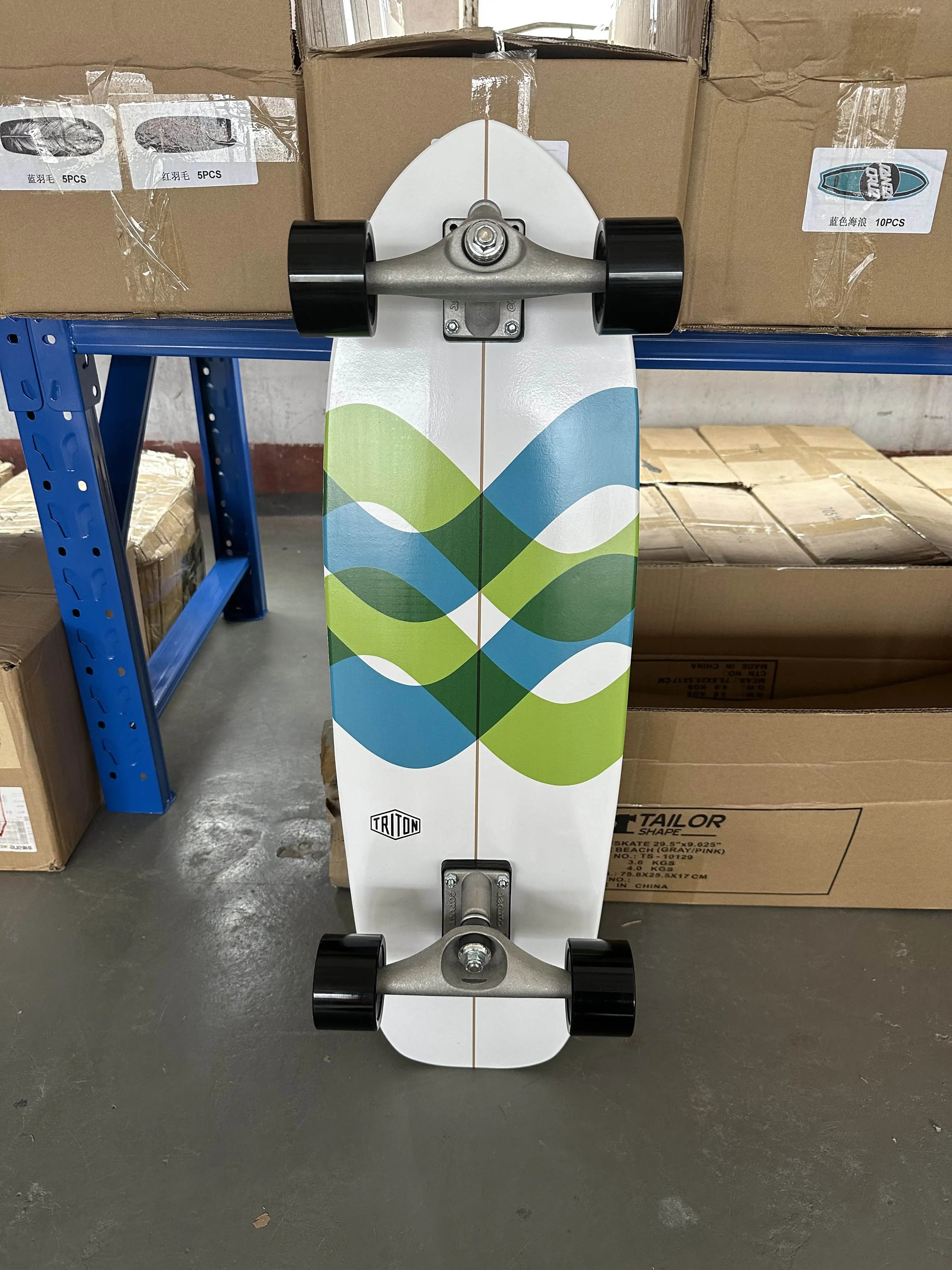 Surf Land Skateboard: Maple Single Kick Carving Cruiser