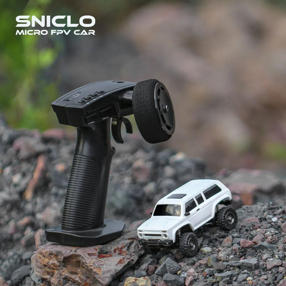 Sniclo Mini FPV Remote Control Car Drone: 1:43 Scale 4WD Off-Road Vehicle