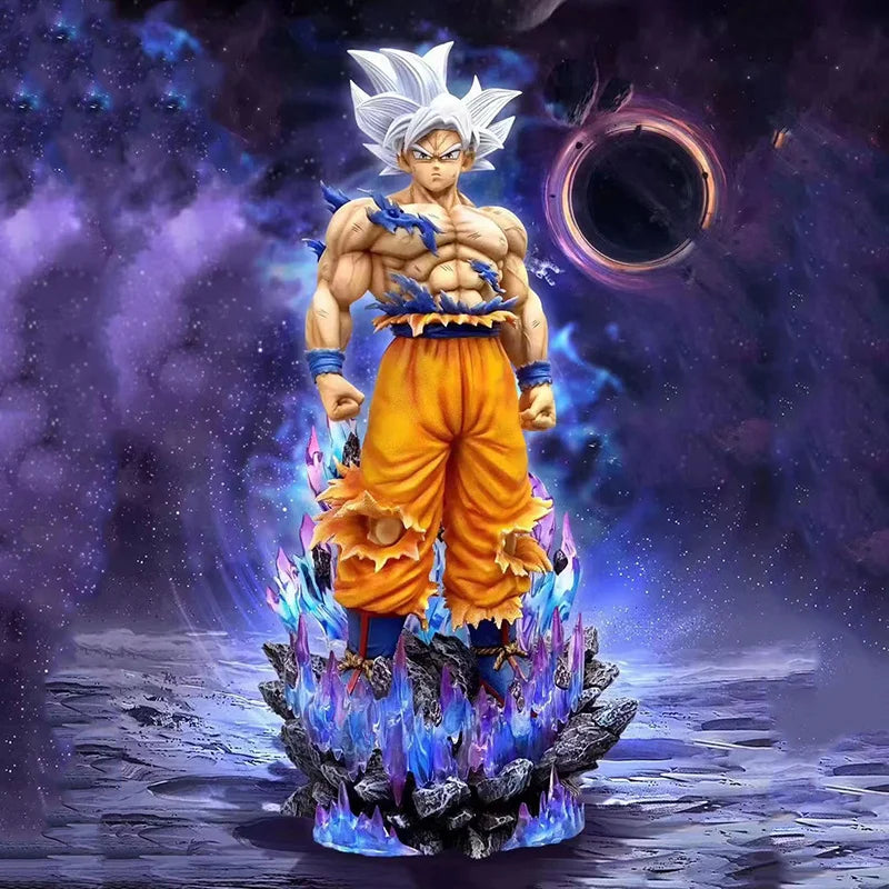 Anime Dragon Ball Figure: Son Goku Ultra Instinct