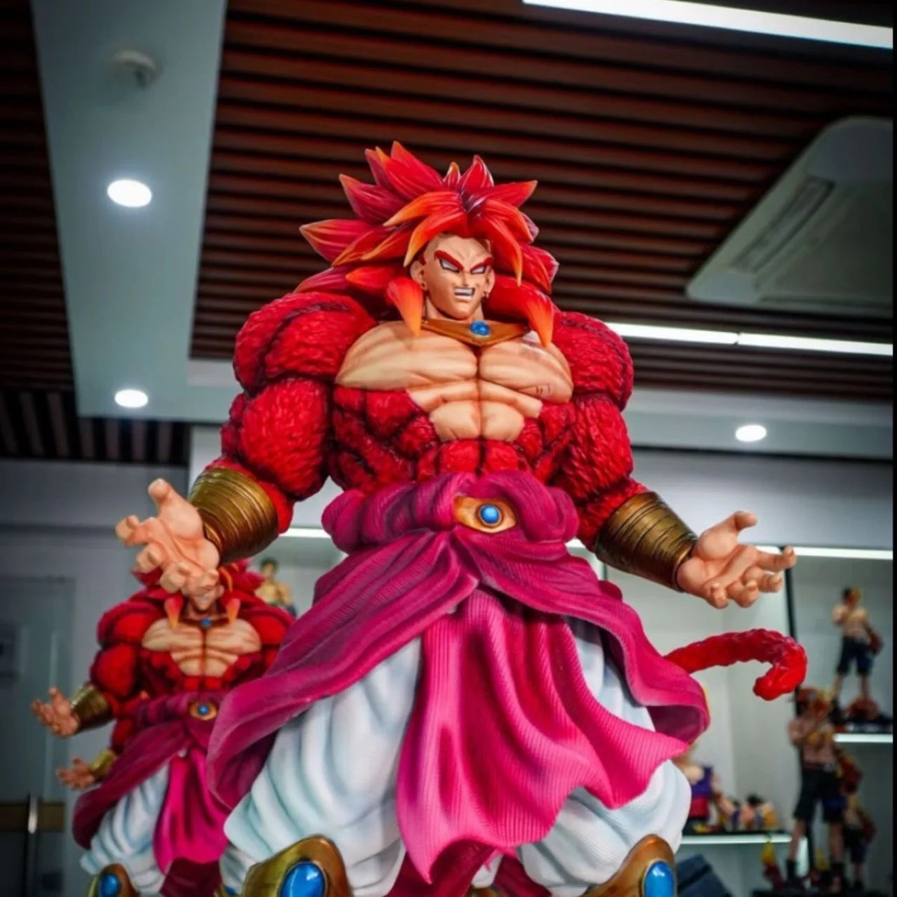 50cm Premium Dragon Ball Z Broly Statue / High-End Collectible